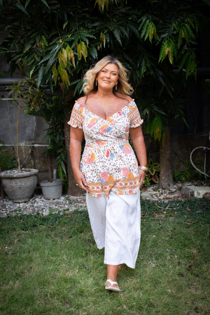 Off Shoulder Top - Jungle White - Size: L