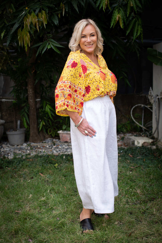 Taleeta - white linen pants - with yellow top