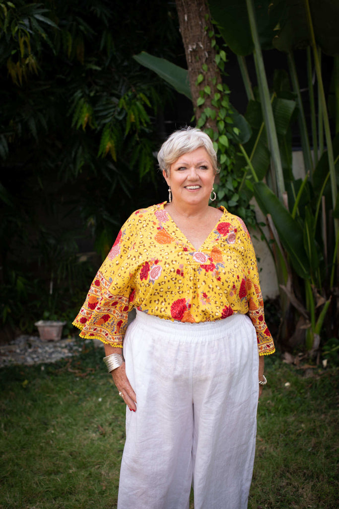 Taleeta - Tops - Free Spirit - XXL tucked in