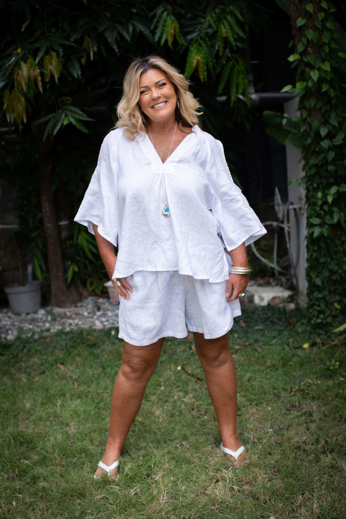 Taleeta - Tops - Boho Breeze  - White - Linen - worn woth linen shorts - untucked