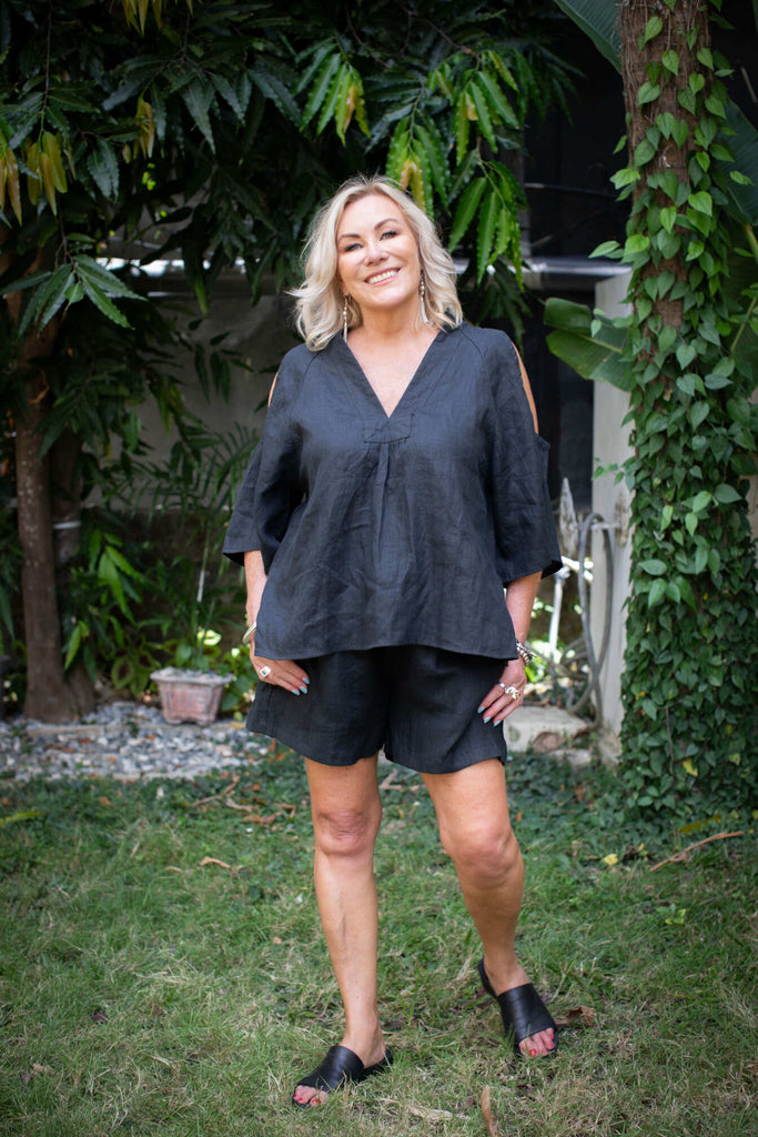 Taleeta - Tops - Breezy Boho Linen Top - with shorts