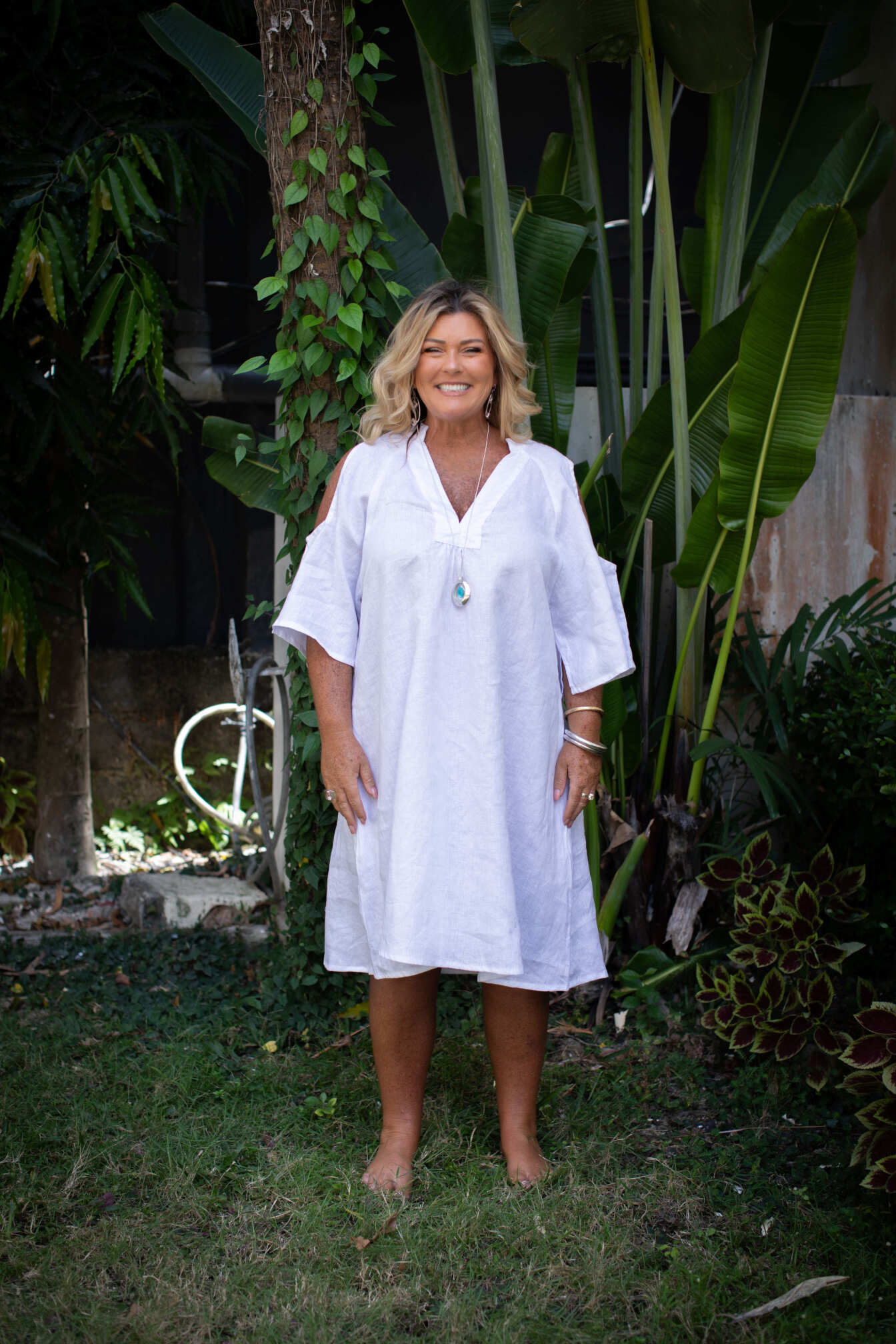 chinese dress ladies White Linen Dress