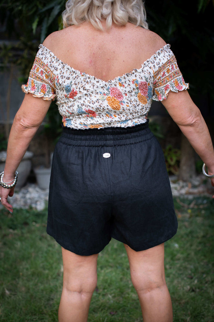 Taleeta - Shorts - Linen - Indigo - back