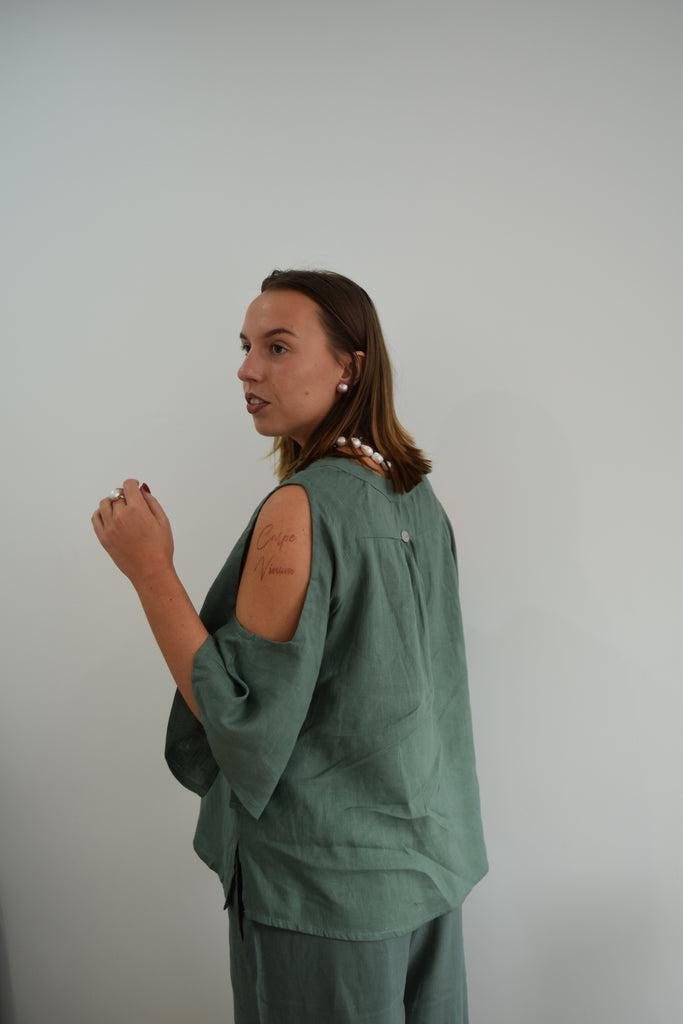 Taleeta - Top - Linen top sage green - boho breeze