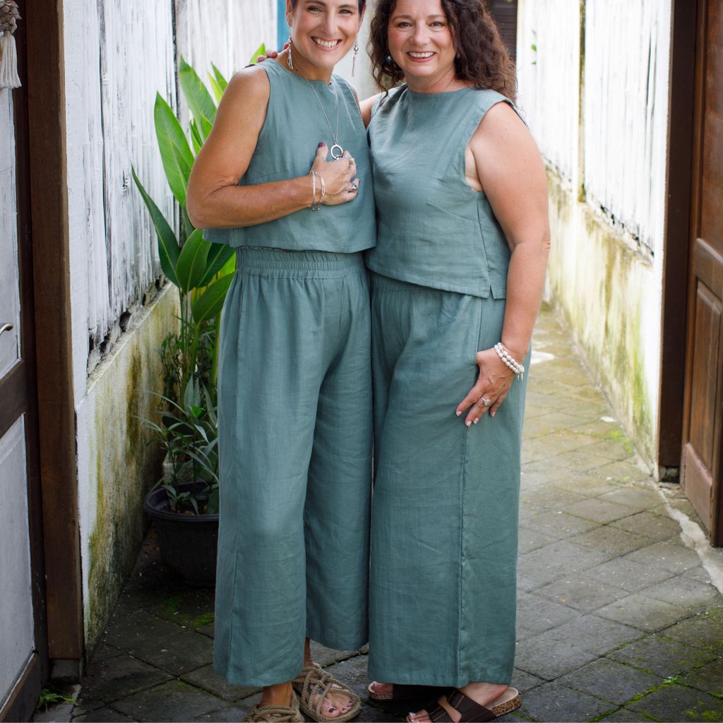 Linen pants with elastic waist and pockets 
