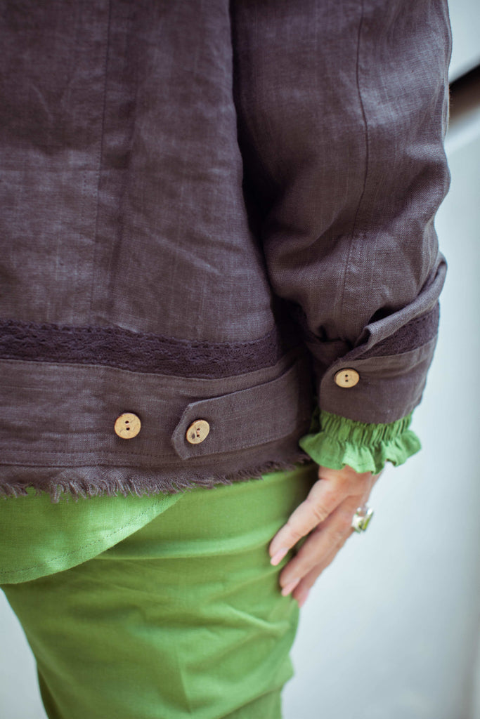 Taleeta - Stone Jacket - Leaf Puff Sleeve Shirt & Leaf Cotton Pants - Facing Backward - Midway Closeup Shot