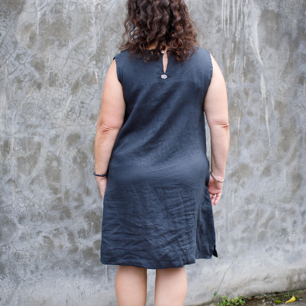 Linen Shift dress size L from behind