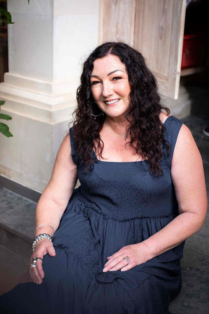 Taleeta - Dress - Bamboo - Indigo - sitting